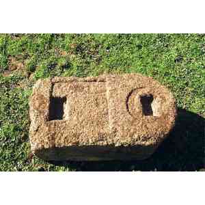 Piedra  exvoto a  Ataecina