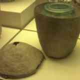 Click para ampliar. Cádiz: urna cineraria romana