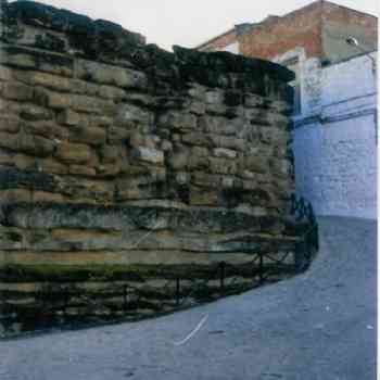 Muralla ciclópea de Ibros (Jaén)