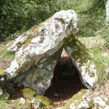 Click para ampliar. Pulsa en el nombre para ver la ficha. dolmen Seakoain 1 hego (NAVARRA)