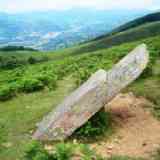 Click para ampliar. menhir de Urdintz (NAVARRA)