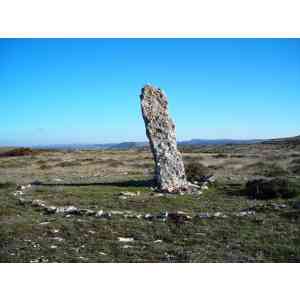 Click para ampliar. Pulsa en el nombre para ver la ficha. menhir de Canto Hito (PALENCIA)