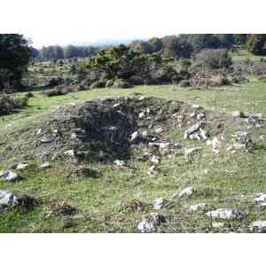 Click para ampliar. Pulsa en el nombre para ver la ficha. campo tumular de Arantzaduia (NAVARRA)