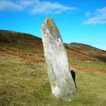 Click para ampliar. Pulsa en el nombre para ver la ficha. menhir de Iruñarri (NAVARRA)