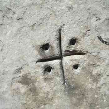 Click para ampliar. Pulsa en el nombre para ver la ficha. marcas menhir de El Cañón (CANTABRIA)