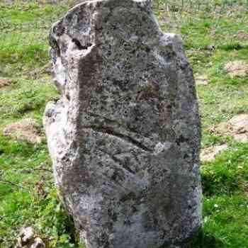 Click para ampliar. Pulsa en el nombre para ver la ficha. menhir de Erroldan Harria (NAVARRA)