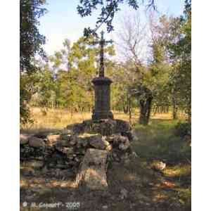 dolmen cristianizado (FRANCIA)