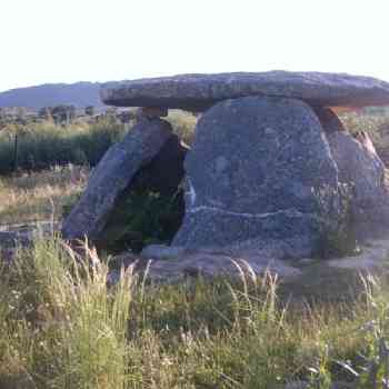 Click para ampliar. Pulsa en el nombre para ver la ficha. dolmen Cajirón II, Valencia de Alcántara (Cáceres)