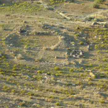 Click para ampliar. Pulsa en el nombre para ver la ficha.  Ruinas de una fortificacion Mauri en Inaalla Ait-Chiker a 1 Km de Melilla.