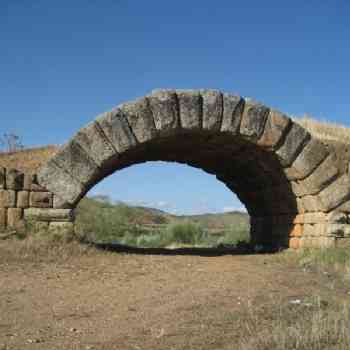 Click para ampliar. Pulsa en el nombre para ver la ficha. Arco del Puente de Alconétar
