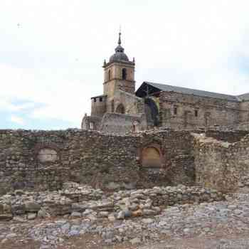 Click para ampliar. Pulsa en el nombre para ver la ficha. Monasterio de Santa María de Carracedo (León).