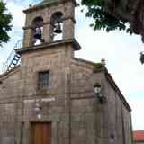Click para ampliar. Fachada de la antigua iglesia parroquial de Santa María de Rutis, alias Vilaboa, hoy conocida como capilla da Laxe, en Culleredo (Coruña).