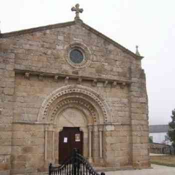 Click para ampliar. Pulsa en el nombre para ver la ficha. Fachada de la parroquial de San Tirso de Oseiro (Arteixo). Coruña.