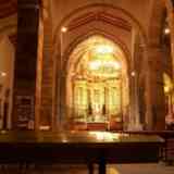 Click para ampliar. Interior de la iglesia de San Pedro de Soandres en el Concello da Laracha (Coruña).