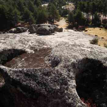 Click para ampliar. Pulsa en el nombre para ver la ficha. Piedras perforadas - Caso 9 Navalguijo V