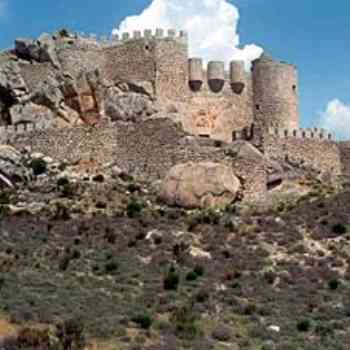 Click para ampliar. Pulsa en el nombre para ver la ficha. Castillo de Malqueospese. Vista desde el Sur.