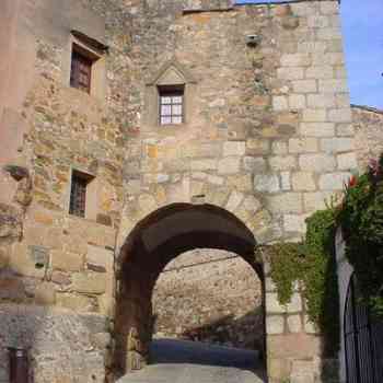 Click para ampliar. Pulsa en el nombre para ver la ficha. Puerta romana de Cáceres