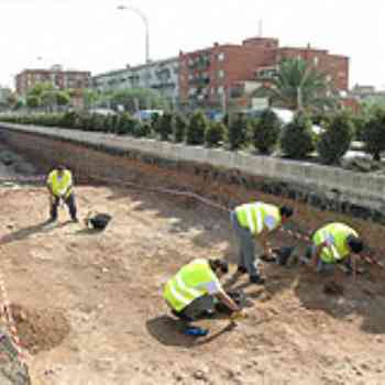 Click para ampliar. Pulsa en el nombre para ver la ficha. Mérida: restos de cloaca y tumbas junto a la Casa del Mitreo