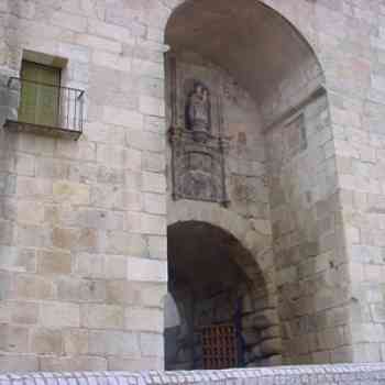 Click para ampliar. Pulsa en el nombre para ver la ficha. Puerta romana de Caurium (Coria-Cáceres)