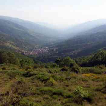 Click para ampliar. Pulsa en el nombre para ver la ficha. El Valle del Jerte desde el Puerto de Tornavacas.