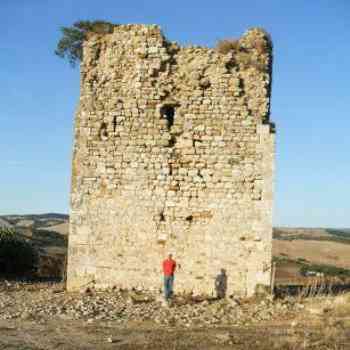Click para ampliar. Pulsa en el nombre para ver la ficha. Alcala de los Gazules 1: Torre Lascutana