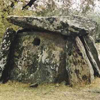 Click para ampliar. Pulsa en el nombre para ver la ficha. Anta da Candieira- Aldea da Serra- Redondo -Portugal