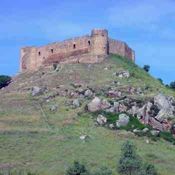 Click para ampliar. Pulsa en el nombre para ver la ficha. Castillo de Medellín (Badajoz)