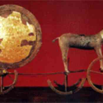 Click para ampliar. Pulsa en el nombre para ver la ficha. CARRO CON DISCO SOLAR DE TRUNDHOM, DINAMARCA. MUSEO DE COPENHAGUE
