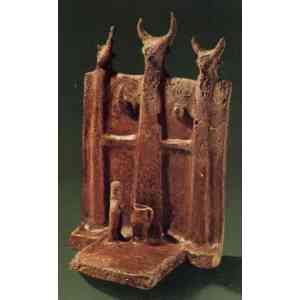 Modelo en arcilla de altar de Kotchatis