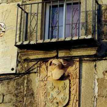 Click para ampliar. Pulsa en el nombre para ver la ficha. <I>Casa del Capitán</I> (s. XVII). Esparragosa de la Serena (Badajoz).