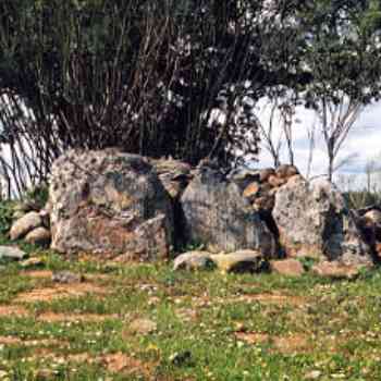 Click para ampliar. Pulsa en el nombre para ver la ficha. Dolmen el Juncoso I - La Cardenchosa