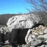 dolmen  Larrazpil  (NAVARRA)