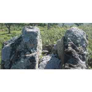 Click para ampliar. Pulsa en el nombre para ver la ficha. Membrío - Menhir de la Sierra de Clavería (Detalle)