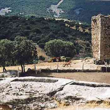 Click para ampliar. Pulsa en el nombre para ver la ficha.  La Malamoneda- Torre y necrópolis.