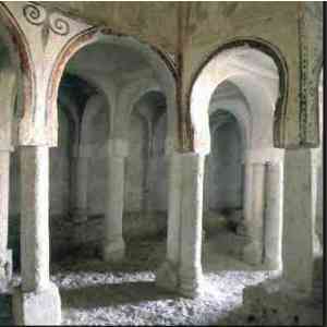 San Baudelio de Berlanga, interior, columnas