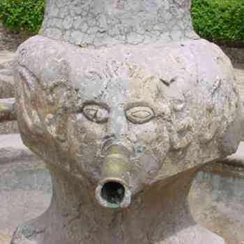 Click para ampliar. Pulsa en el nombre para ver la ficha. Fuente romana con faunos 1