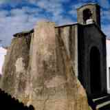 Click para ampliar. Alentejo (Portugal): Anta-Capela de Sâo Dinís (perspectiva frontolateral).