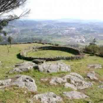 Click para ampliar. Pulsa en el nombre para ver la ficha. Casa do Conselho - Citânia de Briteiros