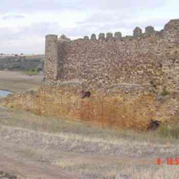 Castillo Castrotorafe.
