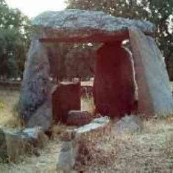 Click para ampliar. Pulsa en el nombre para ver la ficha. Barcarrota 1: dolmen de La Lapita
