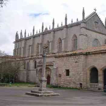 Cartuja de Miraflores - vista exterior