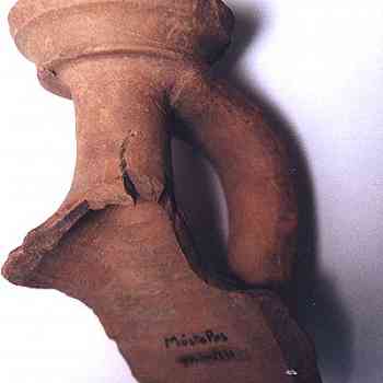 Click para ampliar. Pulsa en el nombre para ver la ficha. Cuello y boca de ánfora romana. Móstoles