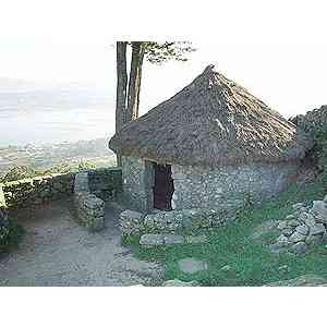 Santa Tecla - Casa reconstruída.